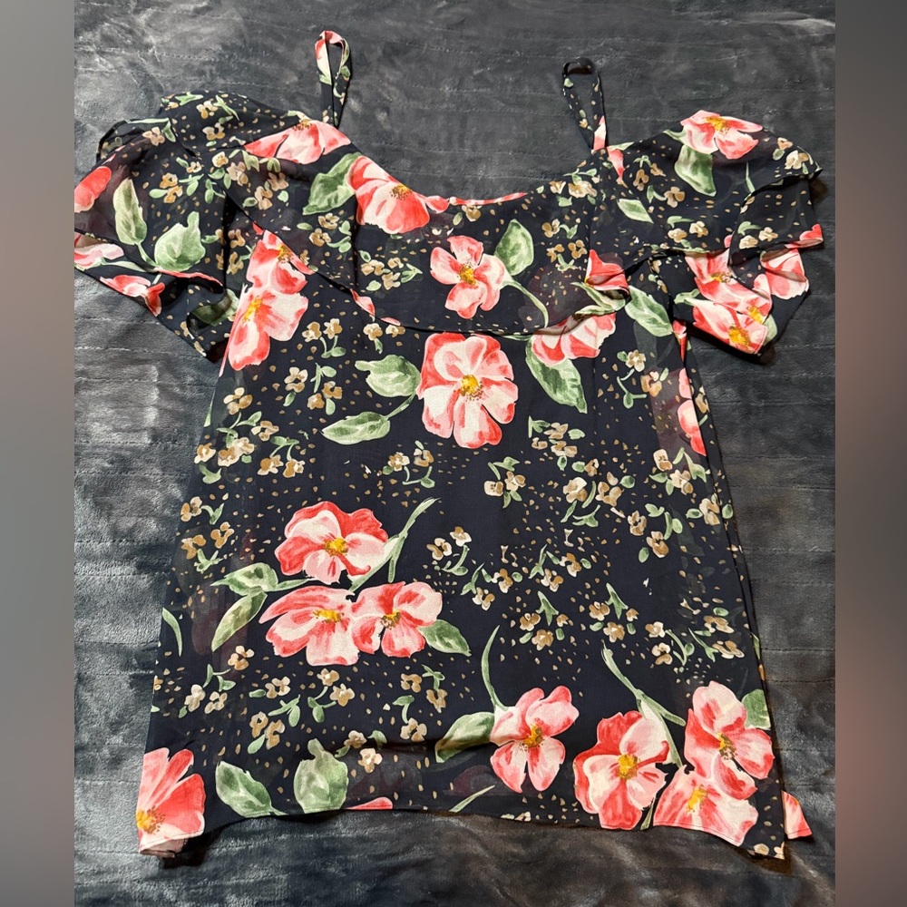 Cabi Cold Shoulder Top 
Floral Navy Blue with Pink Green and Tan Accents